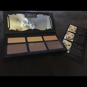 Kat Von D Shade + Light Contour Pallette