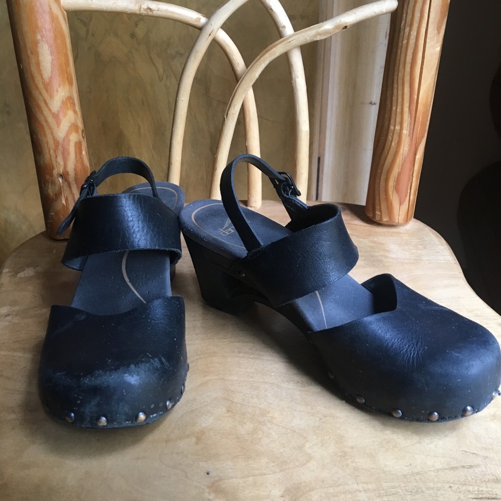 Dansko Thea Clog