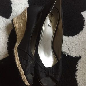 Life Stride Black Espadrille Wedges