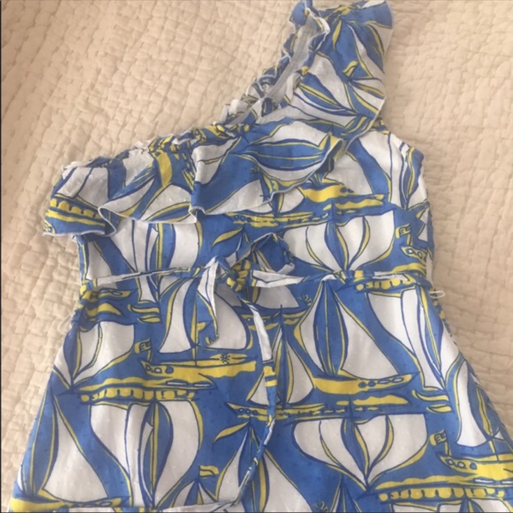 XS one shoulder Lily Pulitzer Sailboat Blouse