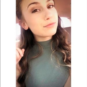 Meet your Posher, Megan