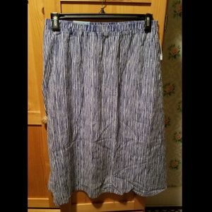 BNWT striped blue & white cotton midi skirt