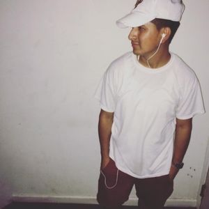 Meet your Posher, Carlos