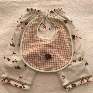 Kissy Kissy Pants and Bib Set