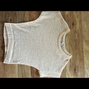 Short sleeve sweater