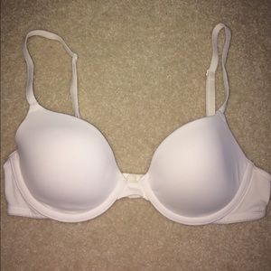 PINK Victoria's Secret 32B Wear Everywhere Bra