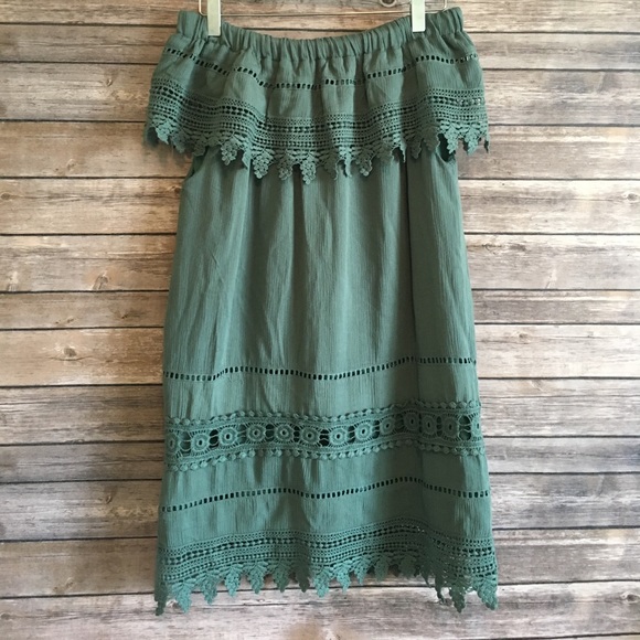 Romeo & Juliet Couture Dresses & Skirts - Closet Clear Out 💌 Romeo & Juliet Couture dress