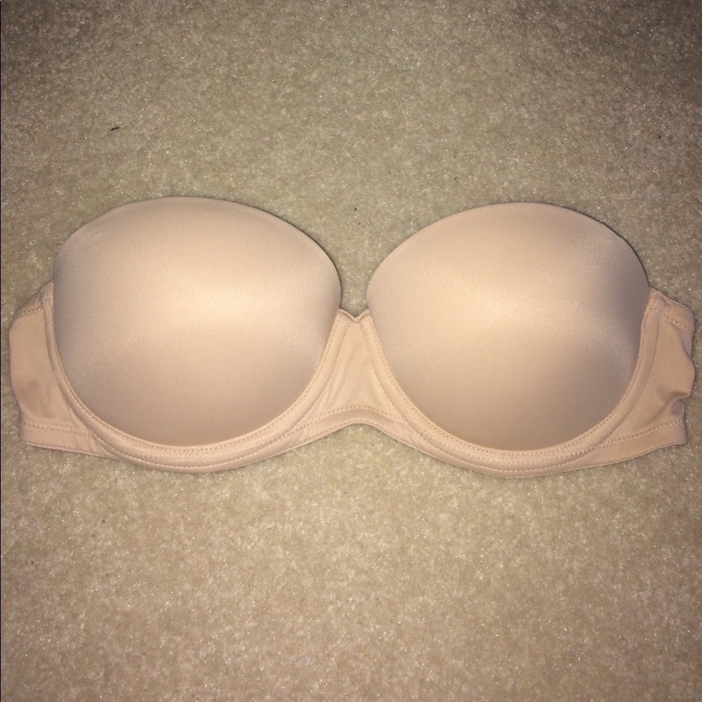 PINK Victoria's Secret 32B nude Strapless Bra