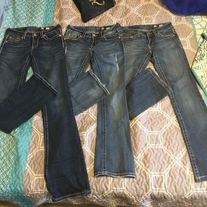 Exclusive Offer: Authentic Miss Me Jean Bundle.