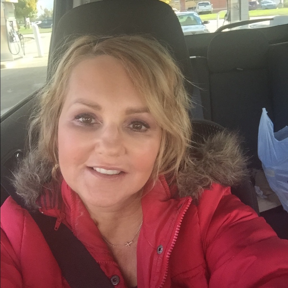 Meet your Posher, Cindy