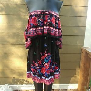 NWT Flying Tomato off shoulder dress floral xs