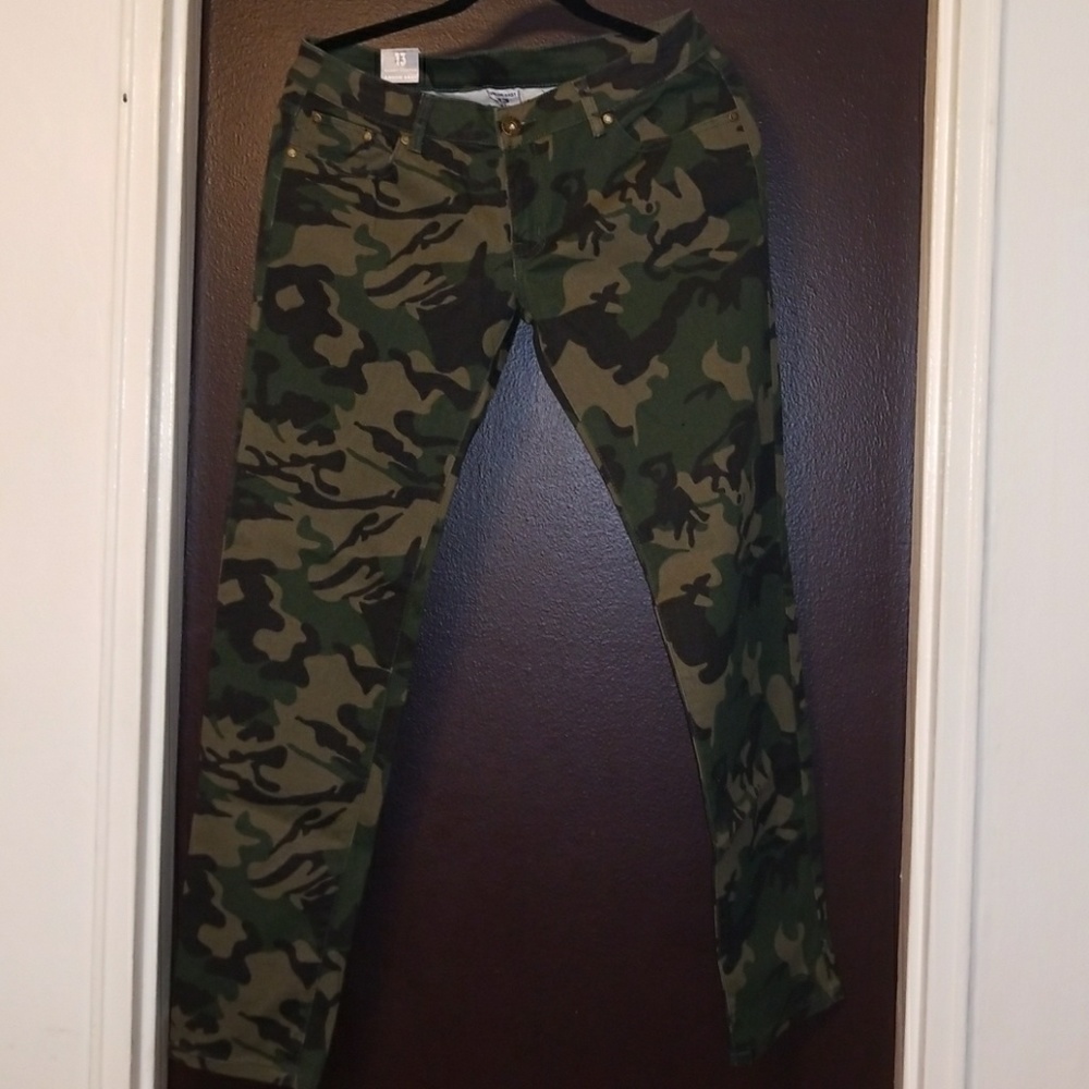 Army Fatigue skinny jeans