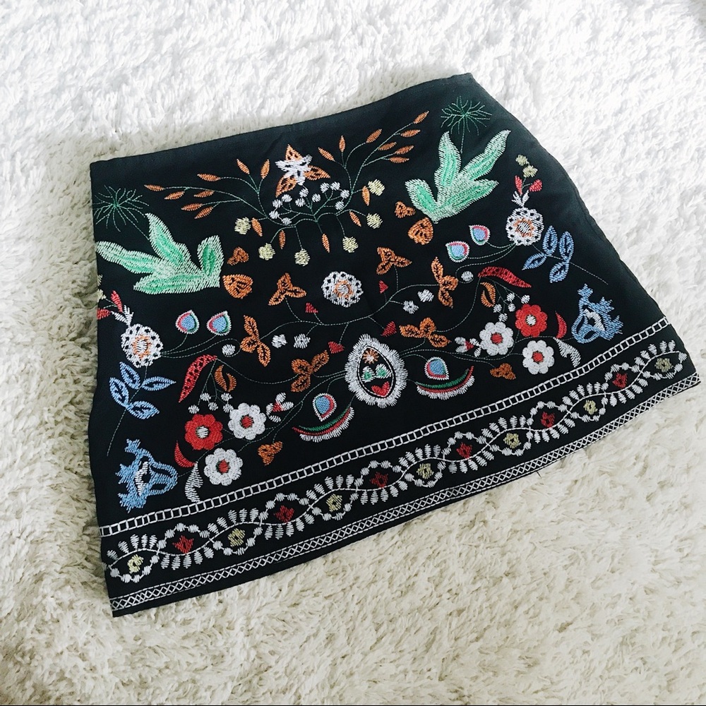 Embroidery Skirt