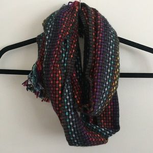 Multicolored knit Scarf