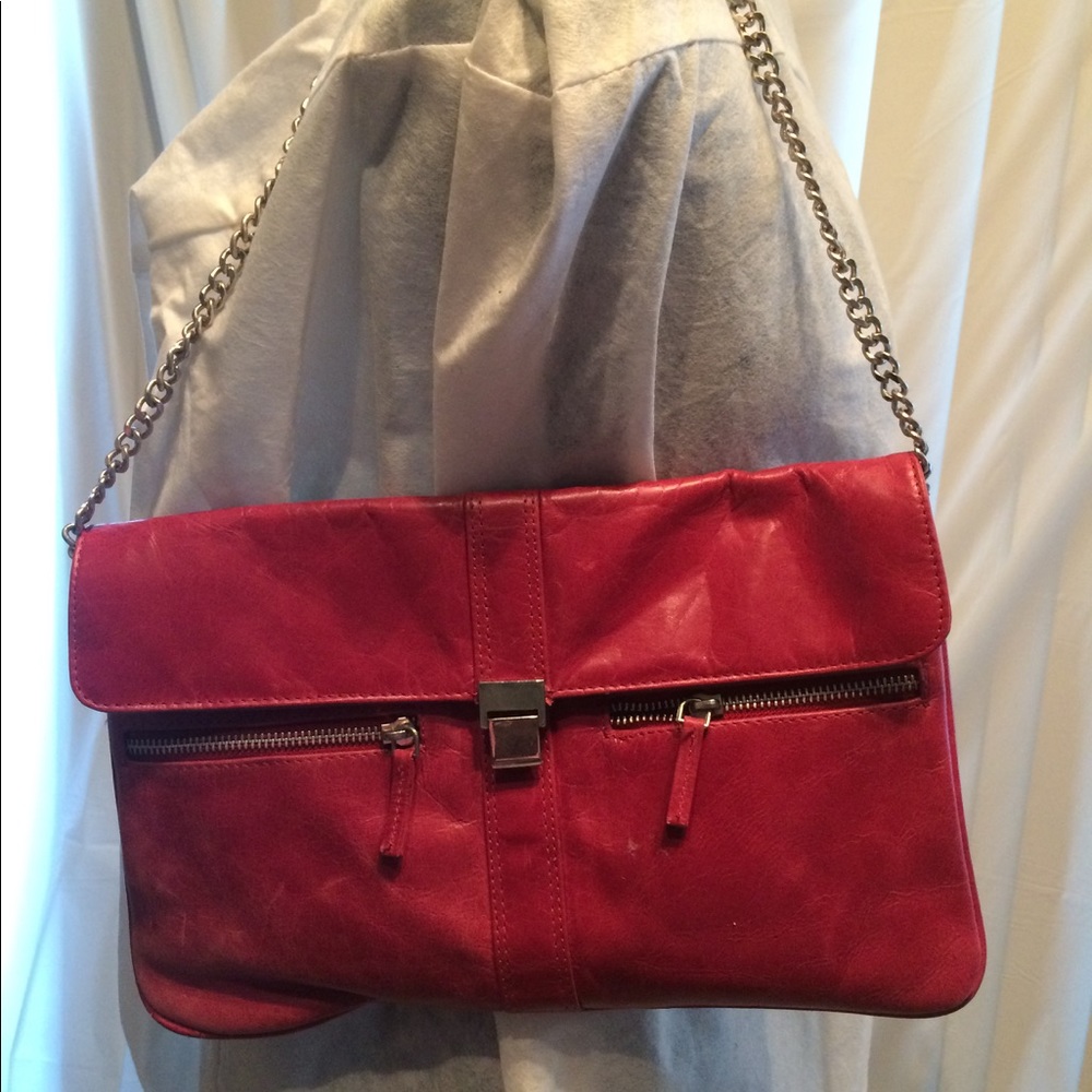 Iris Tyler, red handbag 12x7 1/2