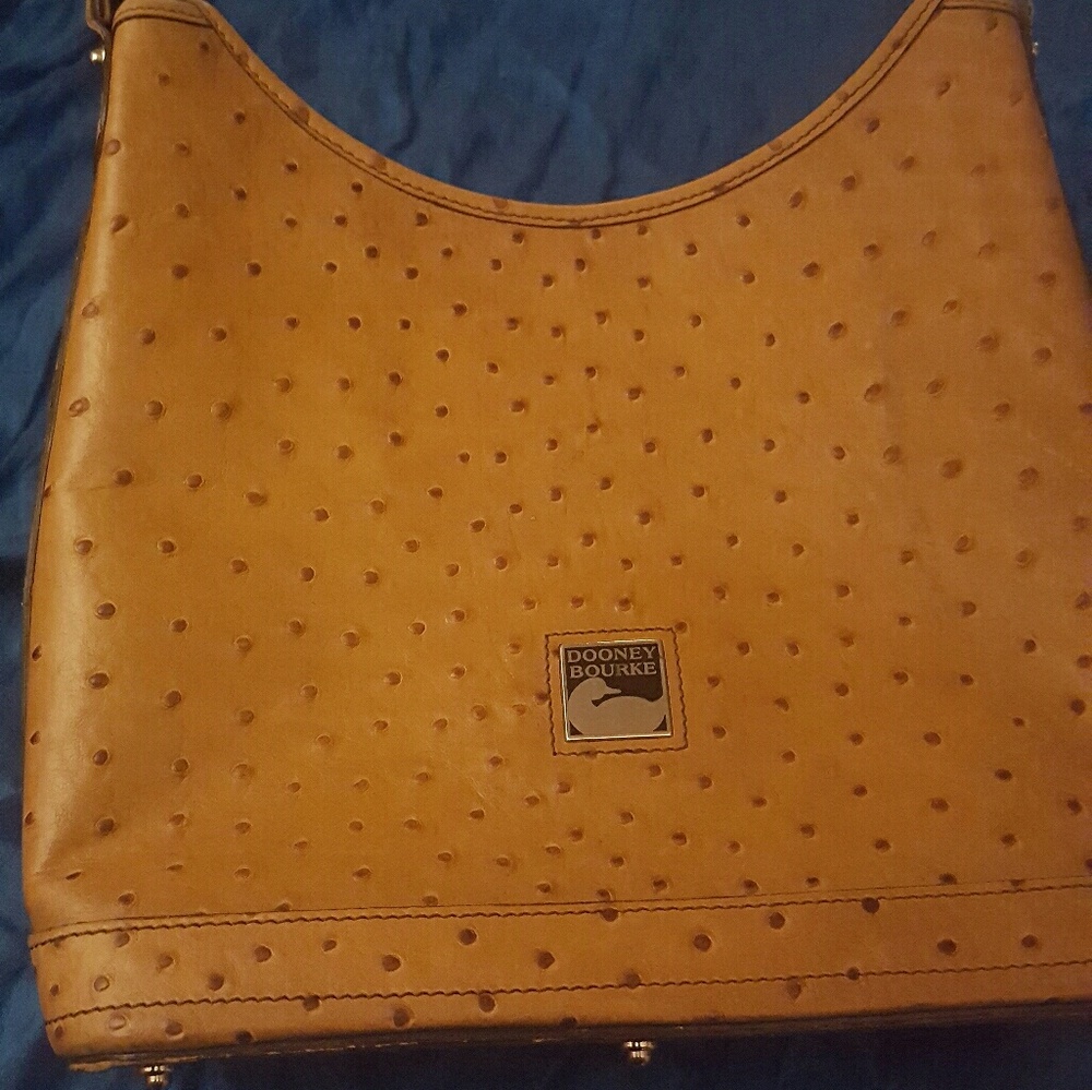 Dooney & Bourke purse
