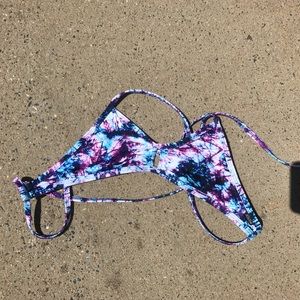 Size xs Jolyn vent top