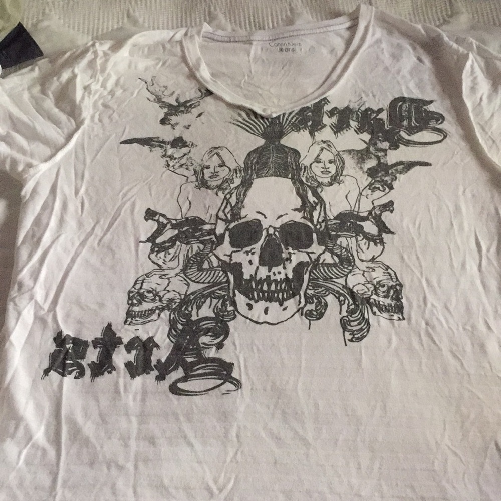 calvin klein tshirt with skull
