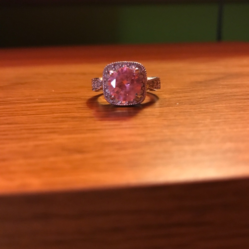 SIZE 5/6 PINK RING