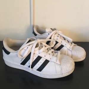 Adidas Superstar Sneakers