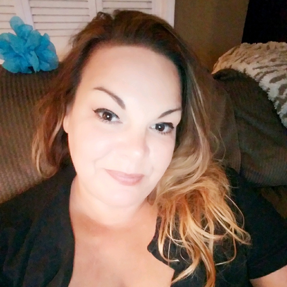 Meet your Posher, Leticia