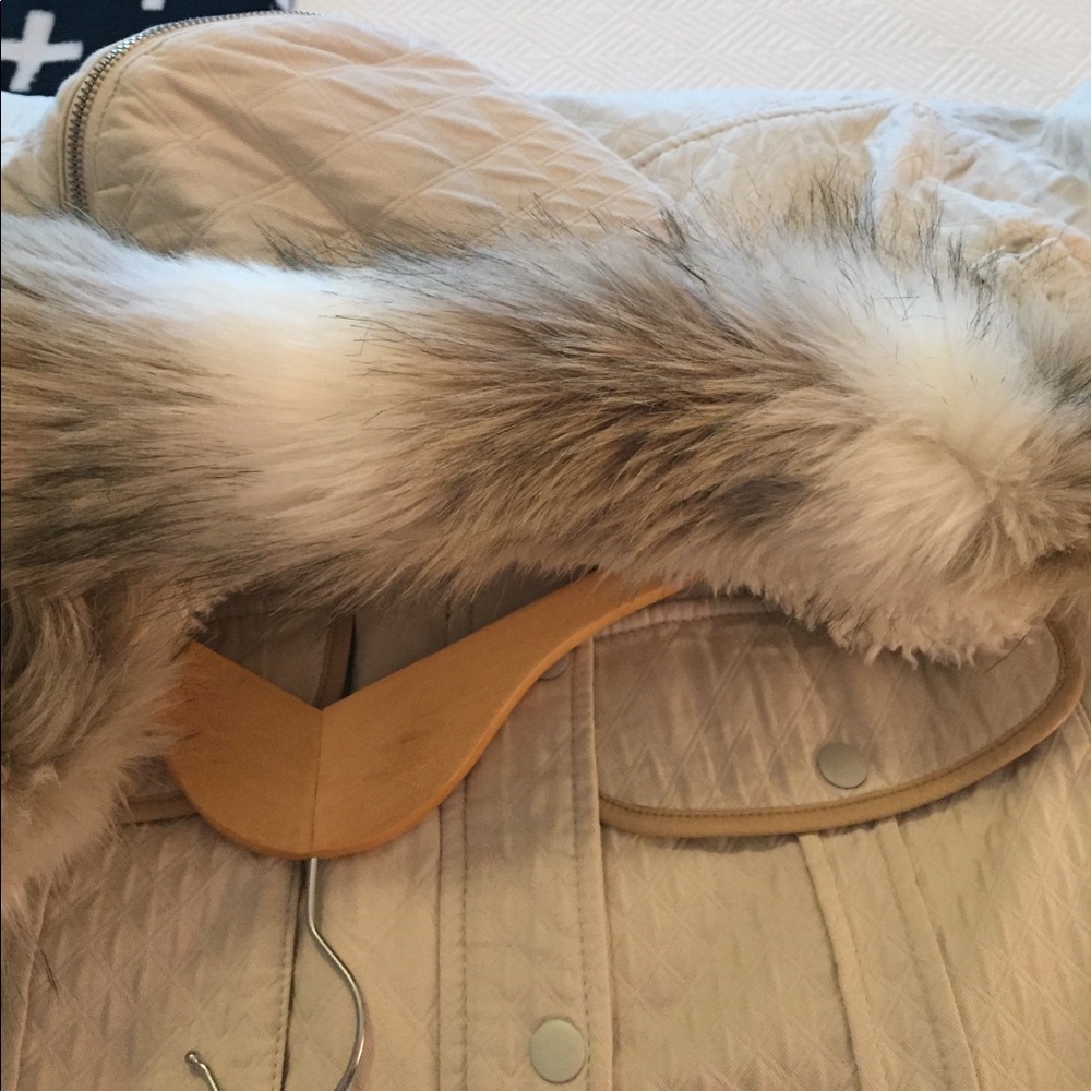 🚫sold🚫 Anthropologie fur hood parka - Picture 8 of 8