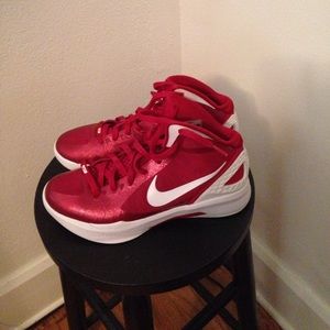 Nike Hyperdunk Shoes