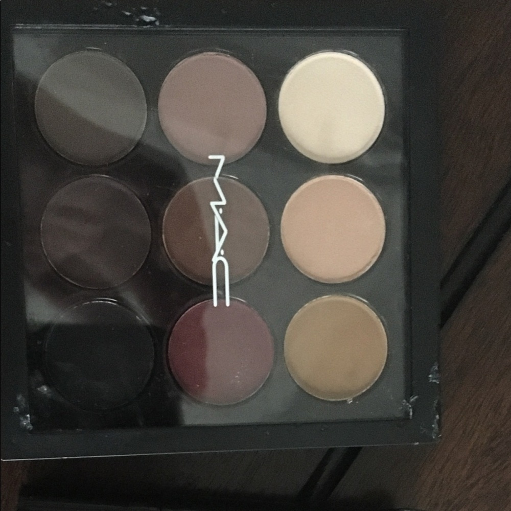 Mac eyeshadow pallet