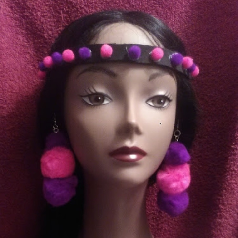 Pom Pom Phenom earring set