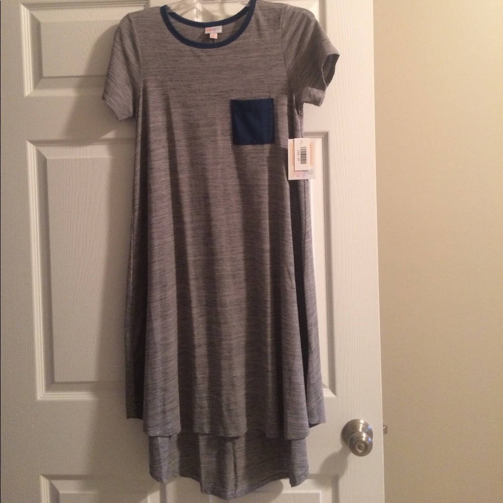 NWT LulaRoe Carly size XS