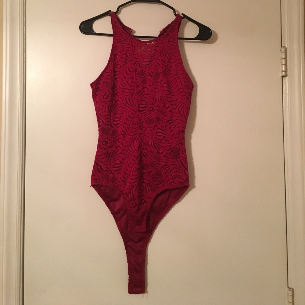 Pretty designed Gianni Bini one piece.