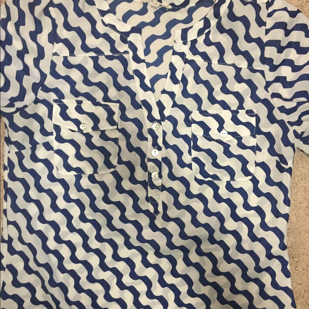 Navy blue and white polyester dressy blouse