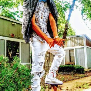 Meet your Posher, Jbrezzy