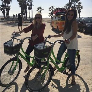 Meet your Posher, Marissa