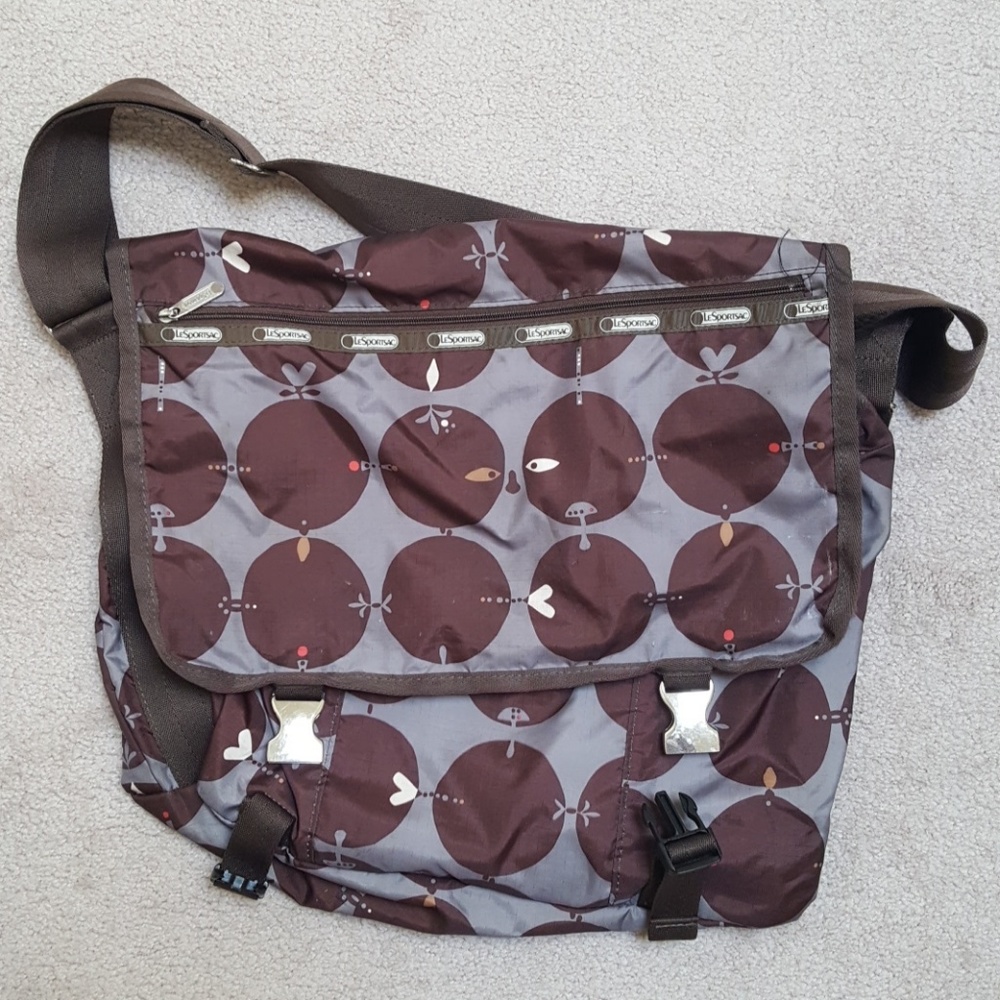 LeSportsac bag