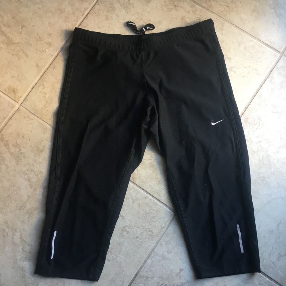 Nike crop legging