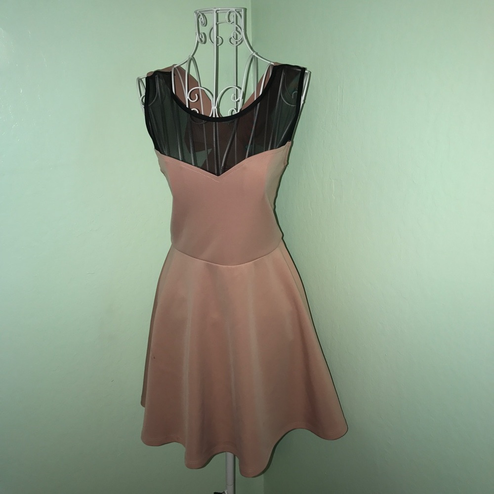 Pink sweetheart dress, open back