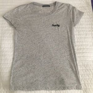 BRANDY MELVILLE "PEACHY" LOGO SHIRT