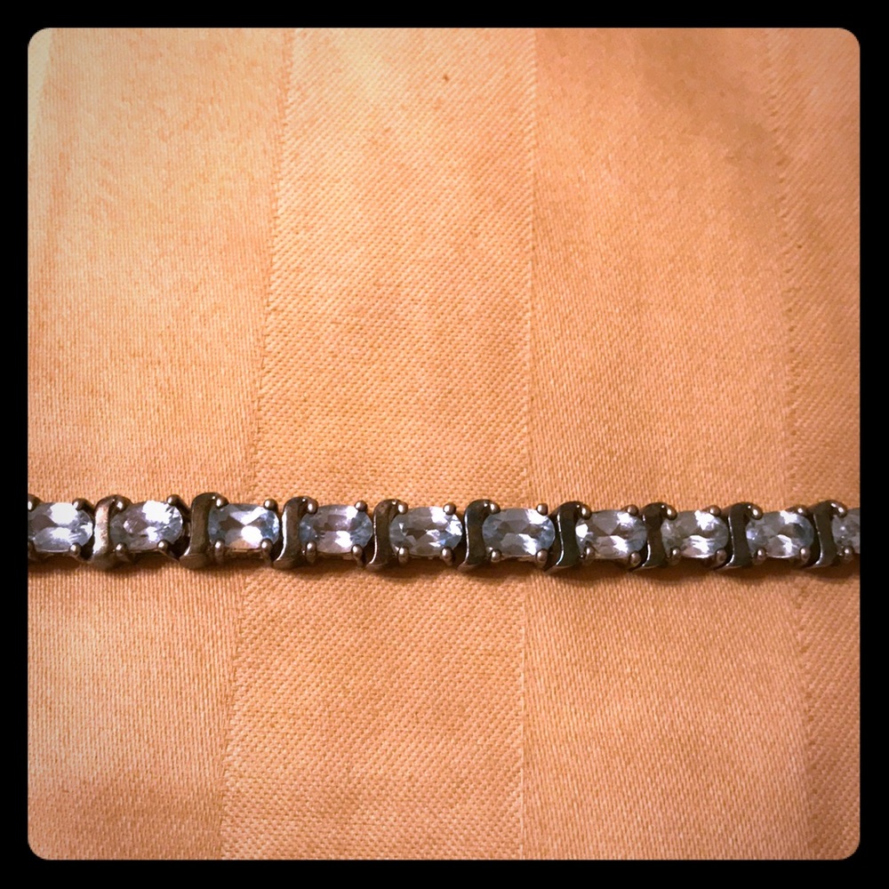 Sterling silver and aquamarine stones bracelet