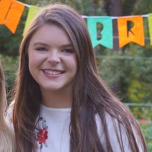 Meet your Posher, Anne