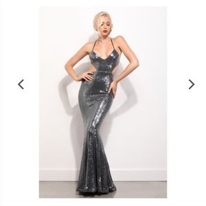 NEW WITH TAGS GRAY SEQUIN DRESS (prom/homecoming)