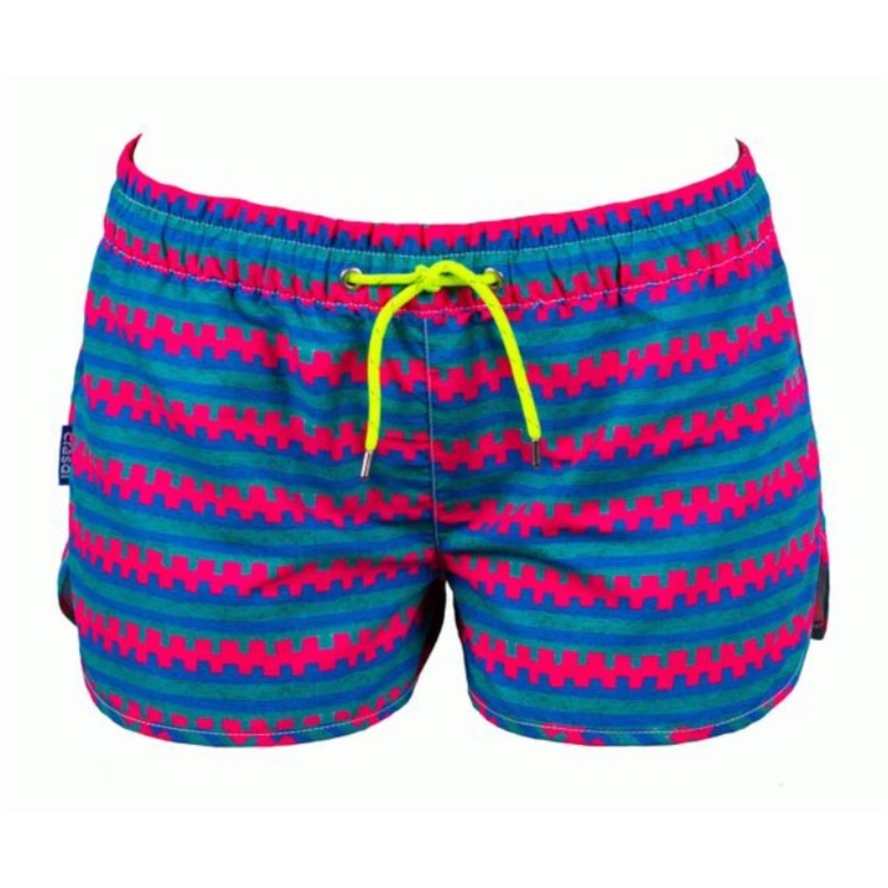 Crasqi shorts for her