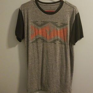 American Eagle Tshirt