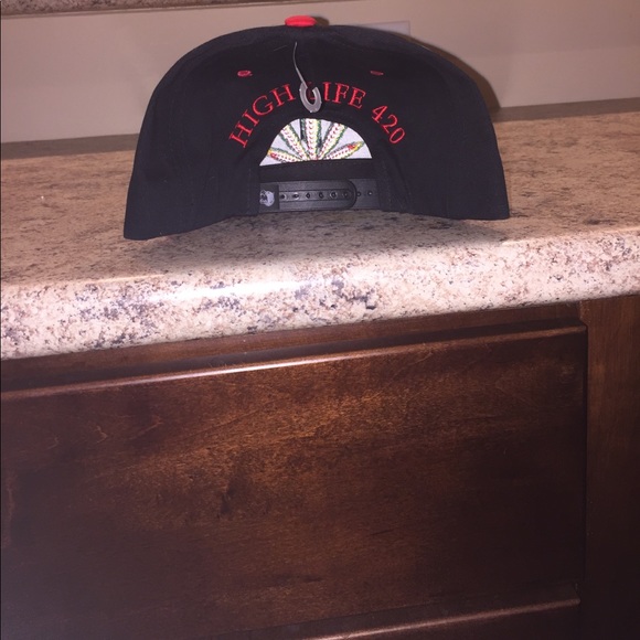 Weed Hat - Picture 2 of 2