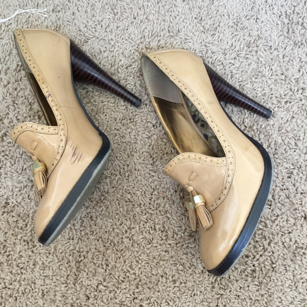 San Edelman tassel pumps