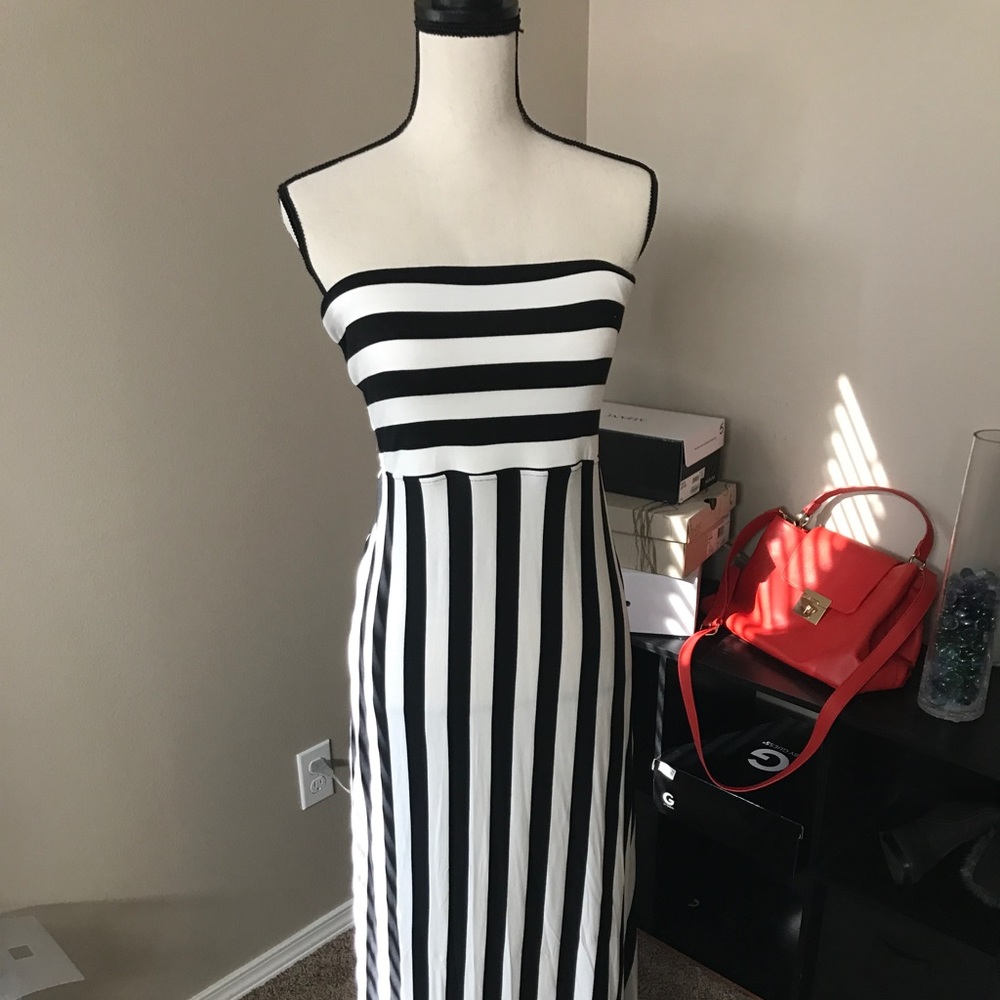 Maxi Black and white dress