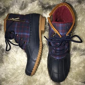Tommy Hilfiger boots