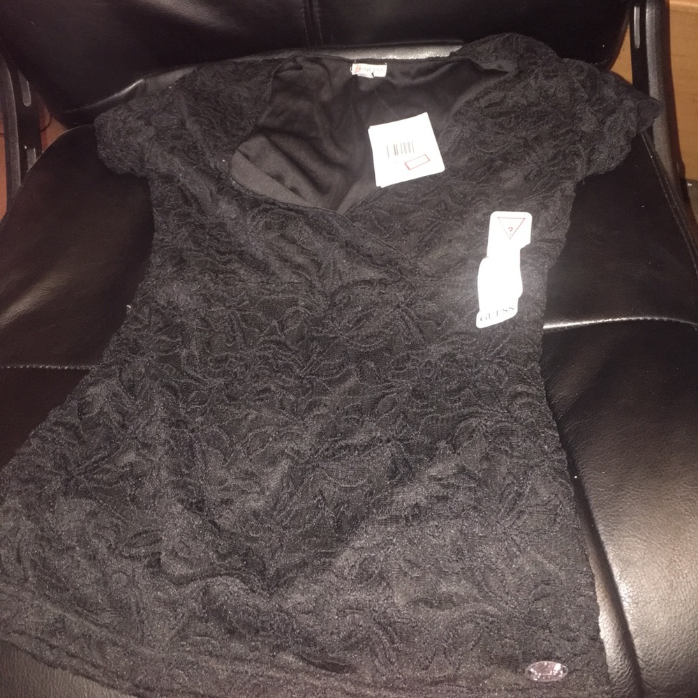 Guess top lace