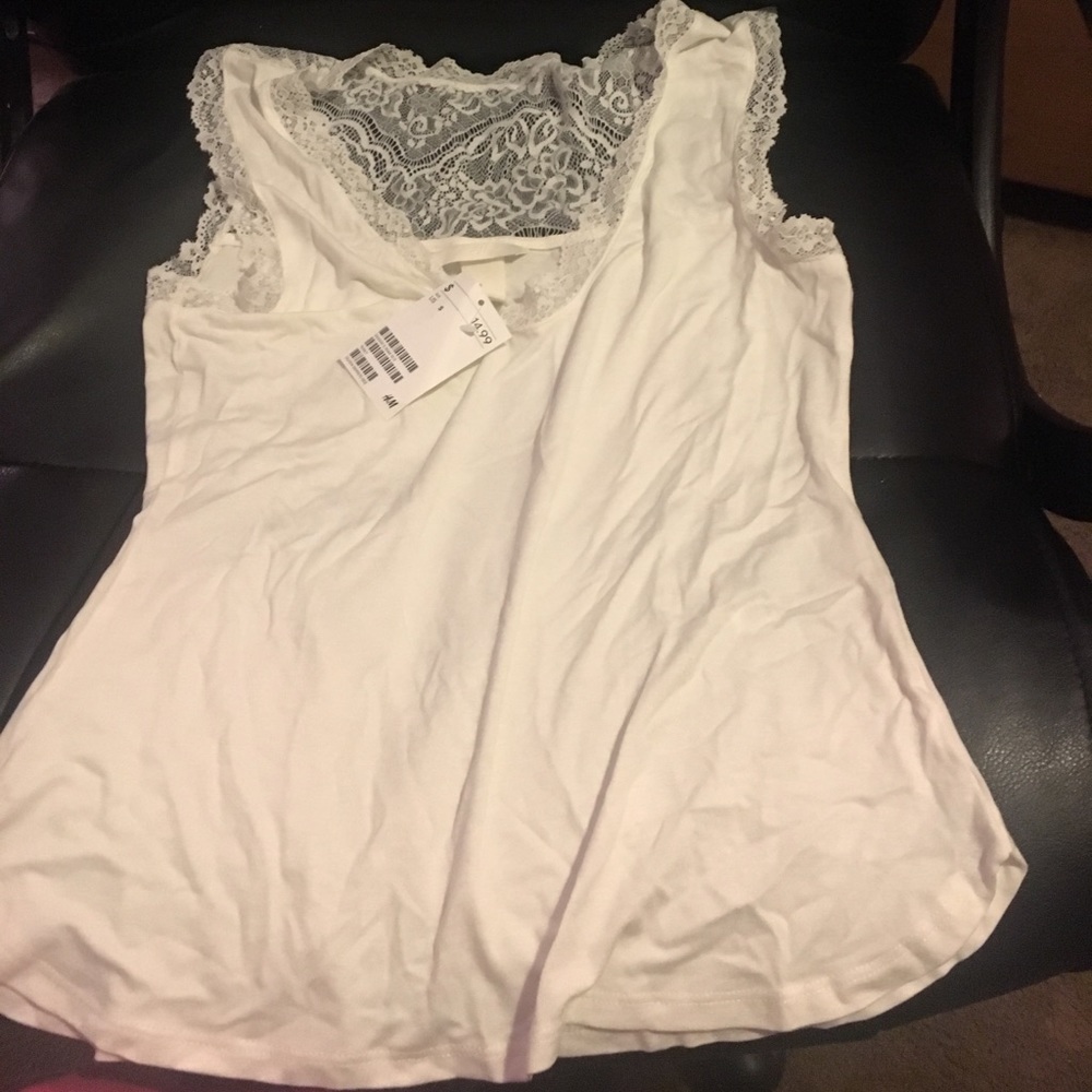 H&M lace tanktop