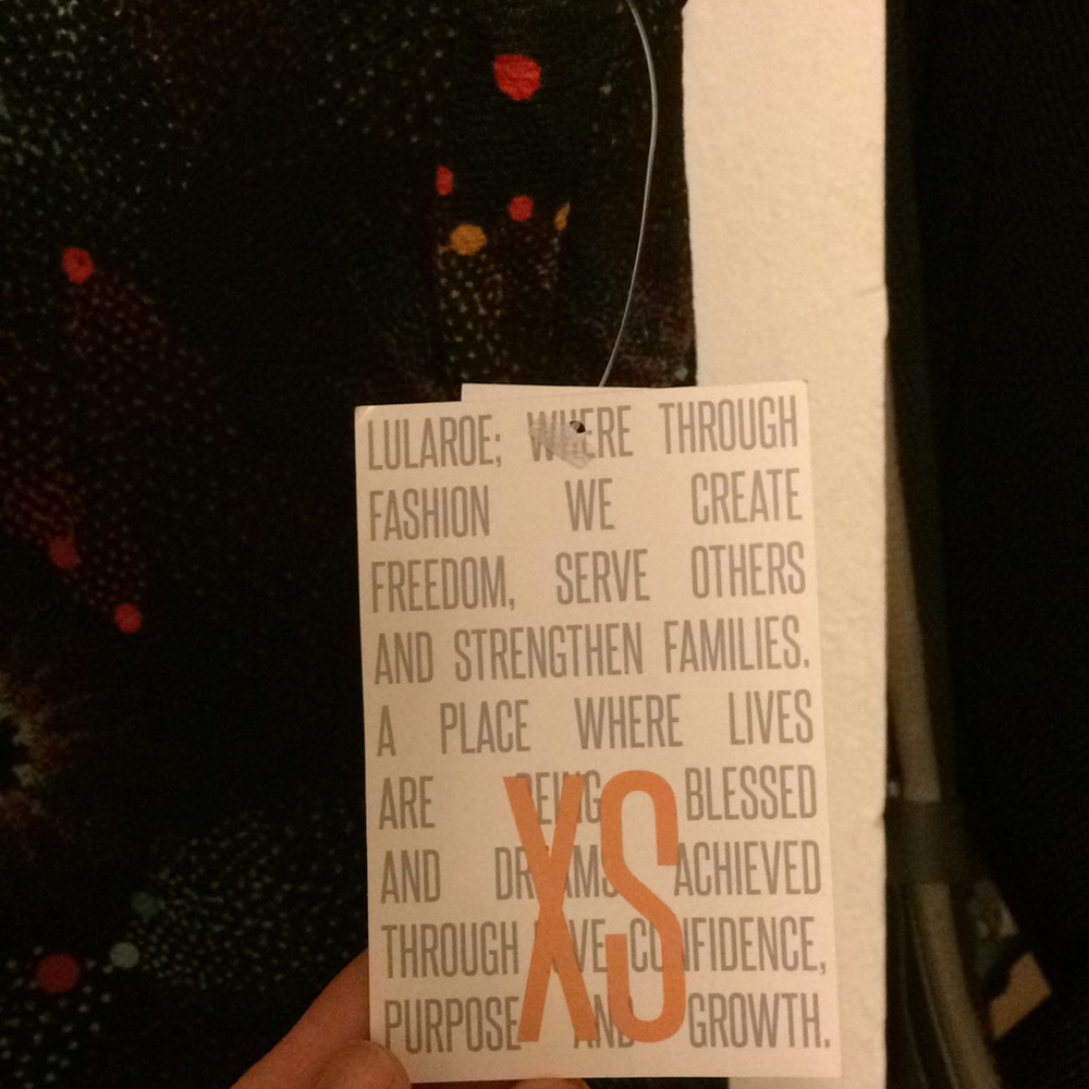 NWT XS Lularoe Cassie - Picture 3 of 4